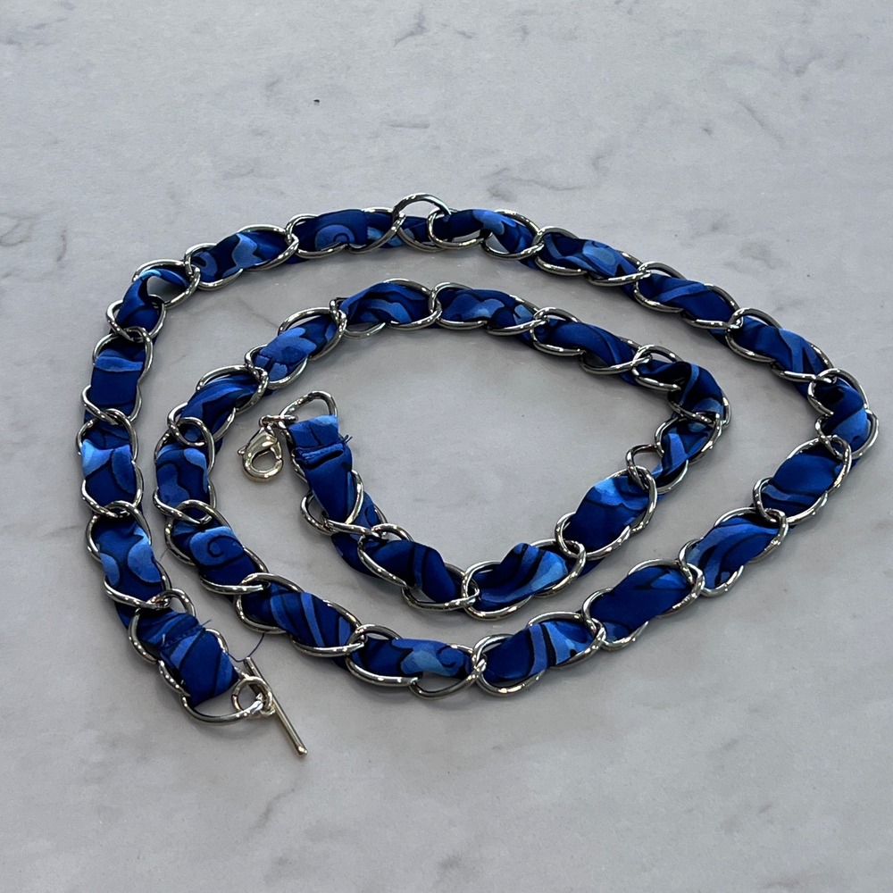 Blue Patterned Fabric Silver Tone Chain Link Wrap Necklace Belt 39 Inch